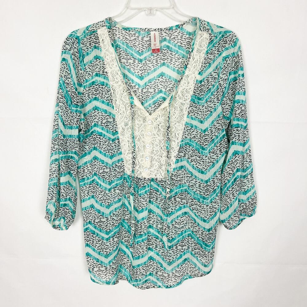 No Boundaries Chevron Print Green Chiffon Top Size M